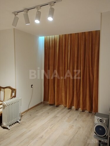 Satılır 1 otaqlı köhnə tikili 17 m², Böyükşor q., photo 6 from 8