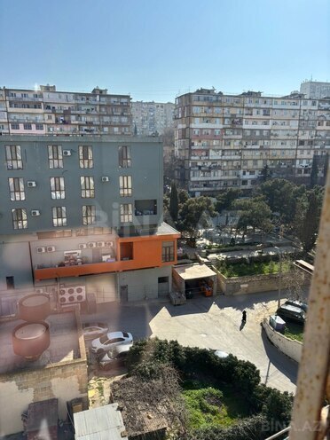 Продаётся 3-комн. вторичка 80 м², м. Ази Асланов, photo 9 from 13