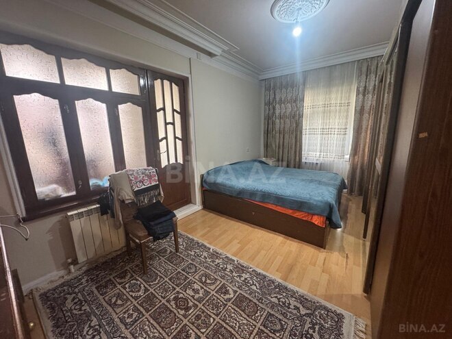 Продаётся 4-комн. вторичка 100 м², м. Нефтчиляр, photo 10 from 18