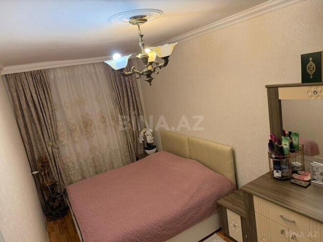 Продаётся 4-комн. вторичка 90 м², м. Кара Караев, photo 10 from 19