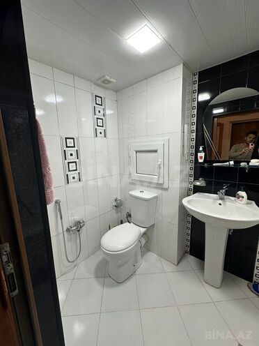 Satılır 2 otaqlı köhnə tikili 60 m², 9-cu mikrorayon q., photo 17 from 18