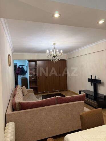 İcarəyə verilir 2 otaqlı köhnə tikili 75 m², Elmlər Akademiyası m., photo 3 from 16