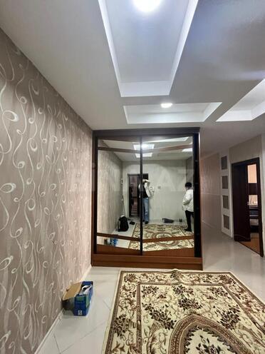 Сдаётся 3-комн. новостройка 130 м², м. Низами, photo 13 from 18