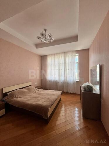 Сдаётся 3-комн. новостройка 130 м², м. Низами, photo 5 from 18