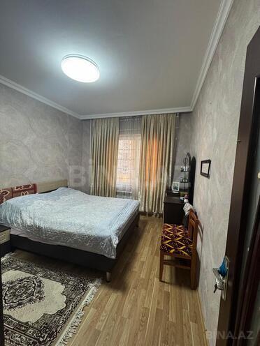 Satılır 2 otaqlı köhnə tikili 65 m², İnşaatçılar m., photo 3 from 8