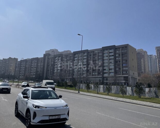 Продаётся 3-комн. вторичка 74 м², м. Элмляр Академиясы, photo 4 from 12