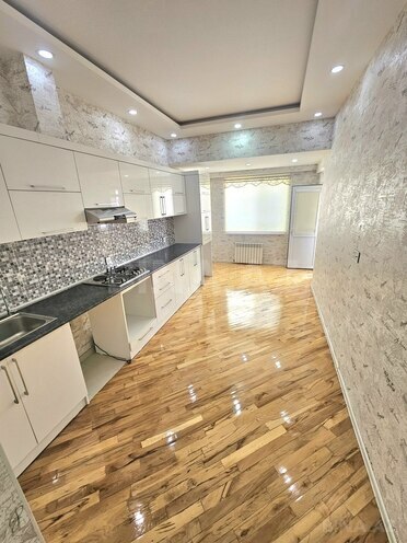 Продаётся 3-комн. новостройка 100 м², м. Кара Караев, photo 5 from 29