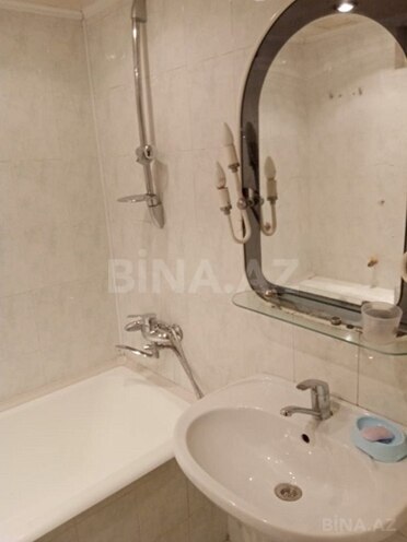 Продаётся 3-комн. вторичка 80 м², м. Иншаатчылар, photo 20 from 23