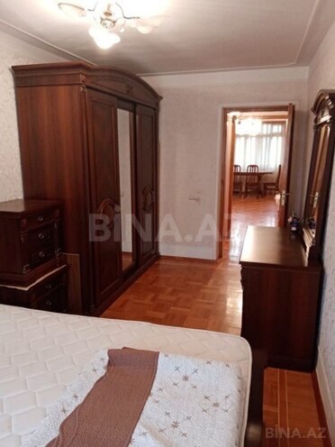 Продаётся 3-комн. вторичка 80 м², м. Иншаатчылар, photo 13 from 23