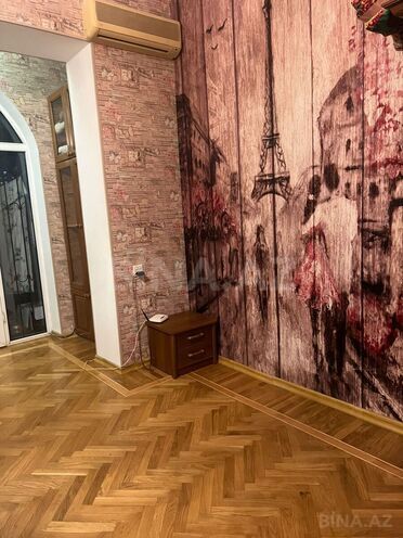 Сдаётся 2-комн. вторичка 85 м², м. Низами, photo 4 from 13