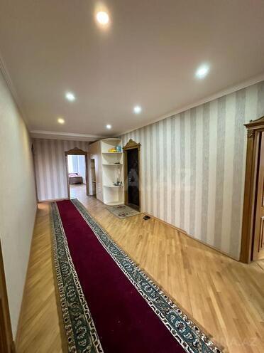 Сдаётся 3-комн. офис 145 м², м. 8 ноября, photo 4 from 15