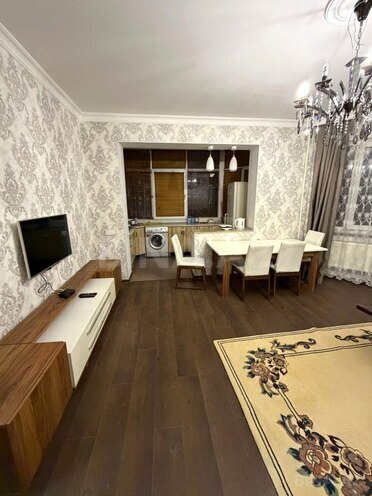 Satılır 2 otaqlı yeni tikili 70 m², 8 Noyabr m., photo 3 from 9