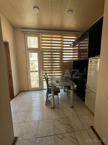 İcarəyə verilir 2 otaqlı köhnə tikili 65 m², 28 May m., photo 6 from 11