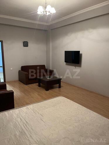 Сдаётся 1-комн. новостройка 63 м², м. Элмляр Академиясы, photo 5 from 16