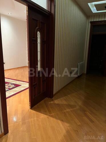Satılır 8 otaqlı həyət evi/bağ evi 350 m², Həzi Aslanov q., photo 15 from 31