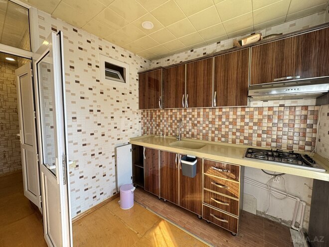 Сдаётся 2-комн. вторичка 50 м², м. Нефтчиляр, photo 7 from 10