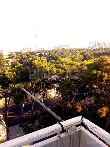 Satılır 3 otaqlı köhnə tikili 70 m², Yasamal r., photo 12 from 18