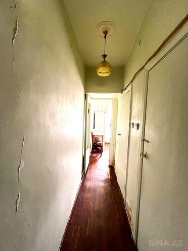 Satılır 3 otaqlı köhnə tikili 70 m², Yasamal r., photo 13 from 18
