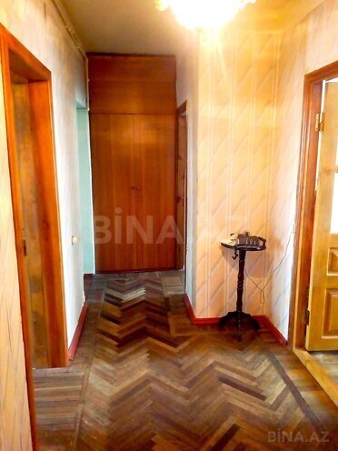 Satılır 3 otaqlı köhnə tikili 70 m², Yasamal r., photo 6 from 18