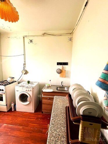 Satılır 3 otaqlı köhnə tikili 70 m², Yasamal r., photo 15 from 18
