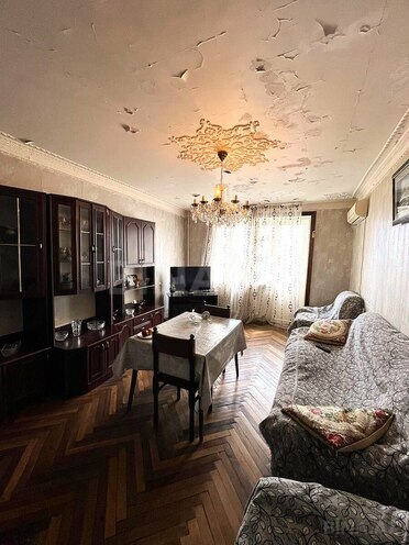 Satılır 3 otaqlı köhnə tikili 70 m², Yasamal r., photo 5 from 18