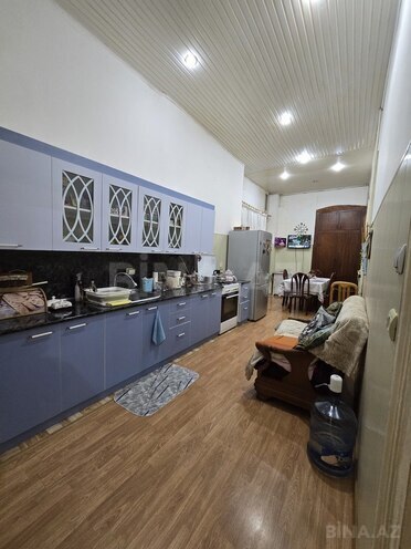 Продаётся 3-комн. вторичка 140 м², м. Низами, photo 4 from 11