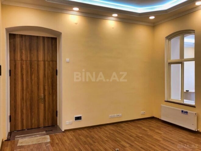 Сдаётся 3-комн. офис 130 м², м. Сахил, photo 13 from 19