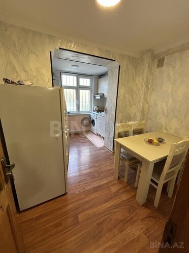 İcarəyə verilir 2 otaqlı köhnə tikili 72 m², Gənclik m., photo 7 from 10