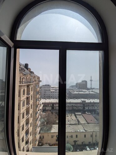 Сдаётся 3-комн. новостройка 130 м², м. Сахил, photo 23 from 32