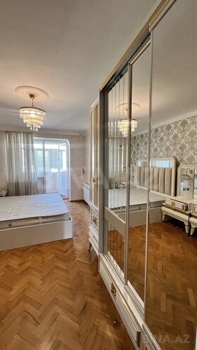 Сдаётся 3-комн. вторичка 80 м², м. Элмляр Академиясы, photo 4 from 10