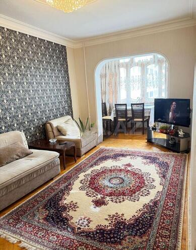 Satılır 3 otaqlı köhnə tikili 91 m², Azadlıq Prospekti m., photo 1 from 15