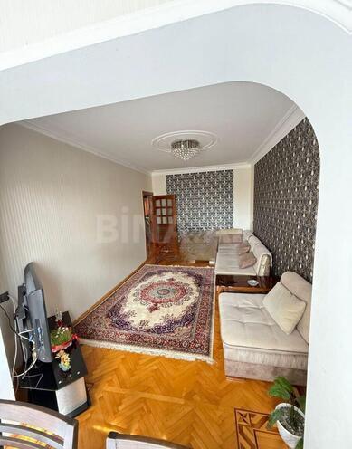 Satılır 3 otaqlı köhnə tikili 91 m², Azadlıq Prospekti m., photo 3 from 15