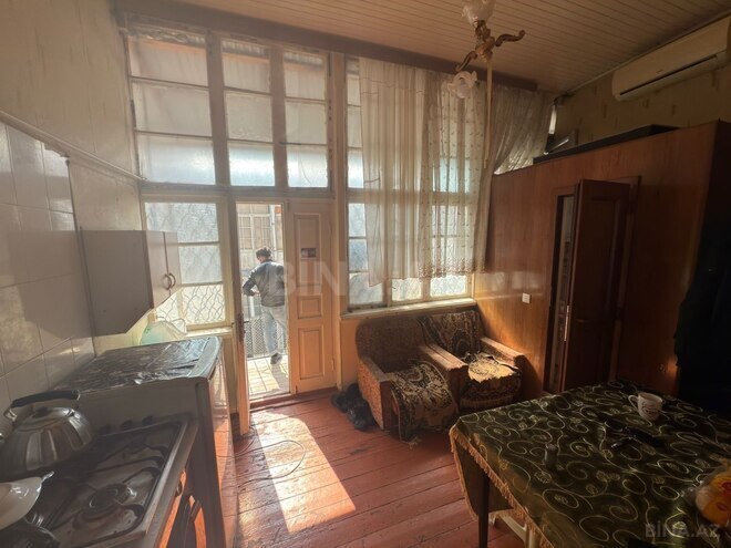 Satılır 1 otaqlı köhnə tikili 28 m², Sahil m., photo 8 from 14