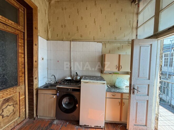 Satılır 1 otaqlı köhnə tikili 28 m², Sahil m., photo 12 from 14
