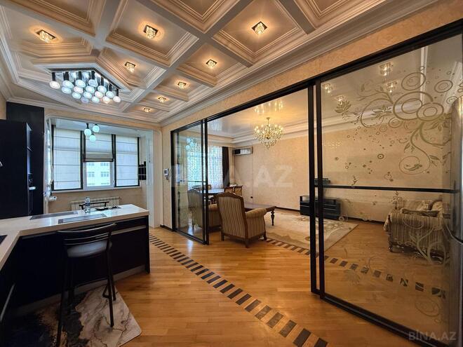 Продаётся 3-комн. новостройка 137 м², Насиминский  р., photo 18 from 28