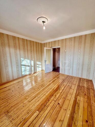 Продаётся 3-комн. вторичка 80 м², м. Кара Караев, photo 4 from 16