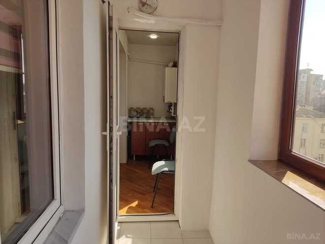 Satılır 2 otaqlı köhnə tikili 65 m², Nizami m., photo 14 from 21