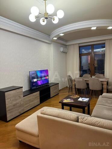 Сдаётся 3-комн. новостройка 110 м², м. Ичеришехер, photo 8 from 14