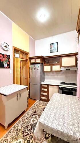 Satılır 2 otaqlı köhnə tikili 55 m², 28 May m., photo 4 from 11
