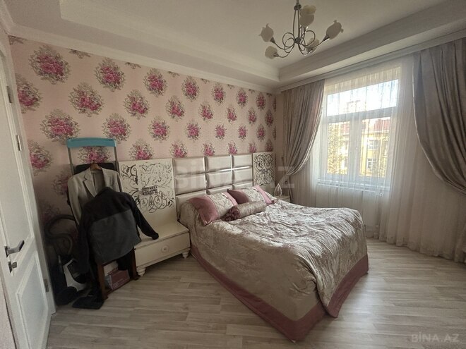 Satılır 2 otaqlı köhnə tikili 80 m², photo 17 from 31