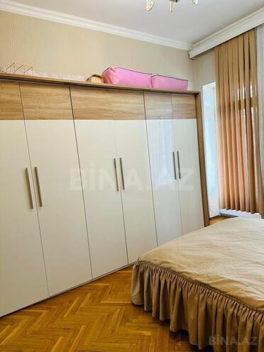 Satılır 9 otaqlı həyət evi/bağ evi 320 m², Bayıl q., photo 25 from 32