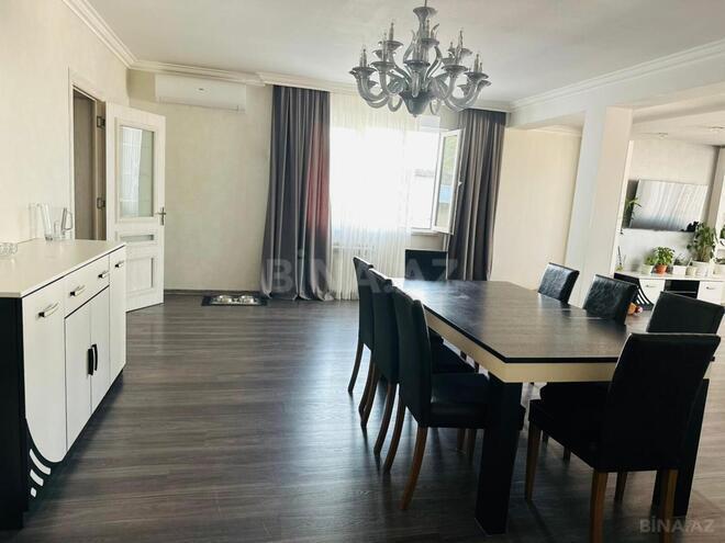 Satılır 9 otaqlı həyət evi/bağ evi 320 m², Bayıl q., photo 4 from 32