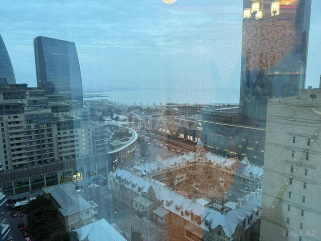 İcarəyə verilir 4 otaqlı yeni tikili 200 m², 28 May m., photo 18 from 19