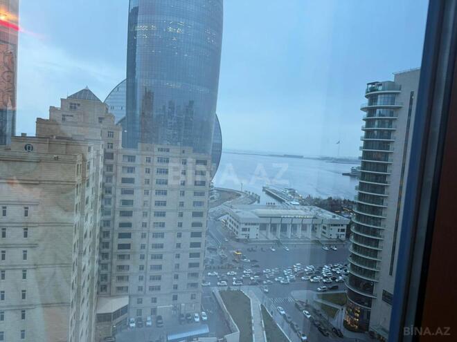 İcarəyə verilir 4 otaqlı yeni tikili 200 m², 28 May m., photo 17 from 19