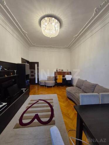 Продаётся 3-комн. вторичка 85 м², м. Низами, photo 4 from 15