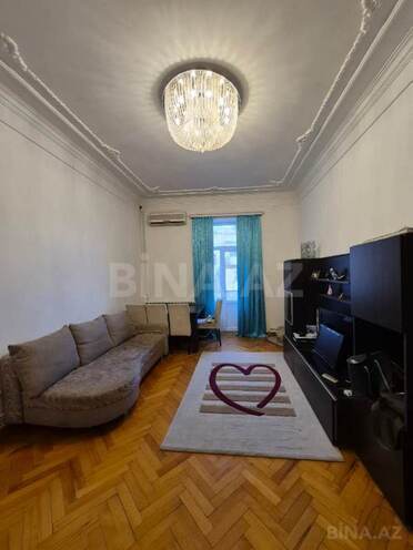 Продаётся 3-комн. вторичка 85 м², м. Низами, photo 3 from 15