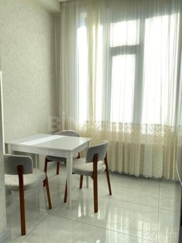Сдаётся 3-комн. новостройка 130 м², м. Элмляр Академиясы, photo 11 from 18