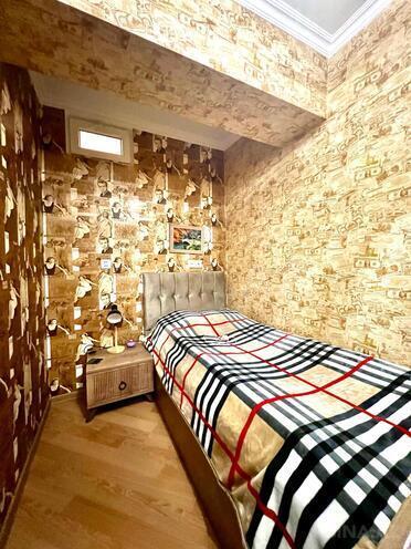 Satılır 4 otaqlı köhnə tikili 126 m², Nəsimi r., photo 8 from 16