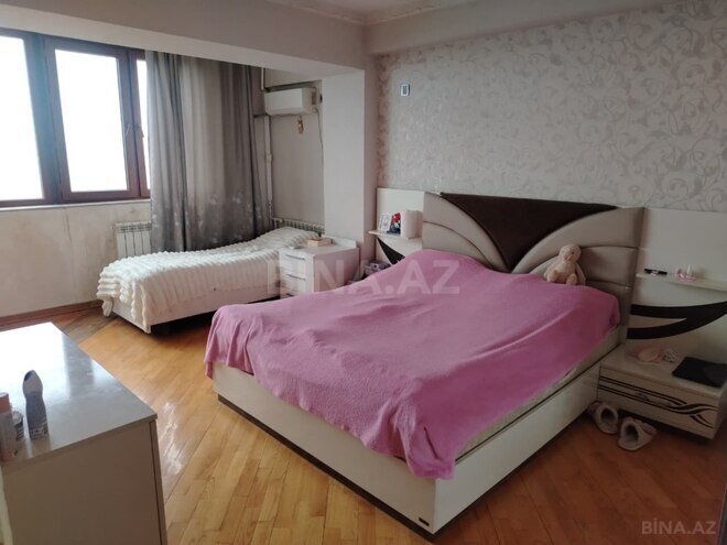 Satılır 2 otaqlı köhnə tikili 70 m², Azadlıq Prospekti m., photo 4 from 14