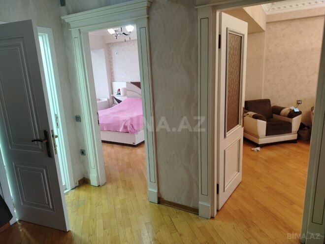 Satılır 2 otaqlı köhnə tikili 70 m², Azadlıq Prospekti m., photo 11 from 14